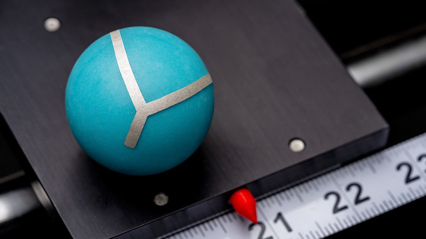 Also used on Pro V1x RCT, the "stem" on...