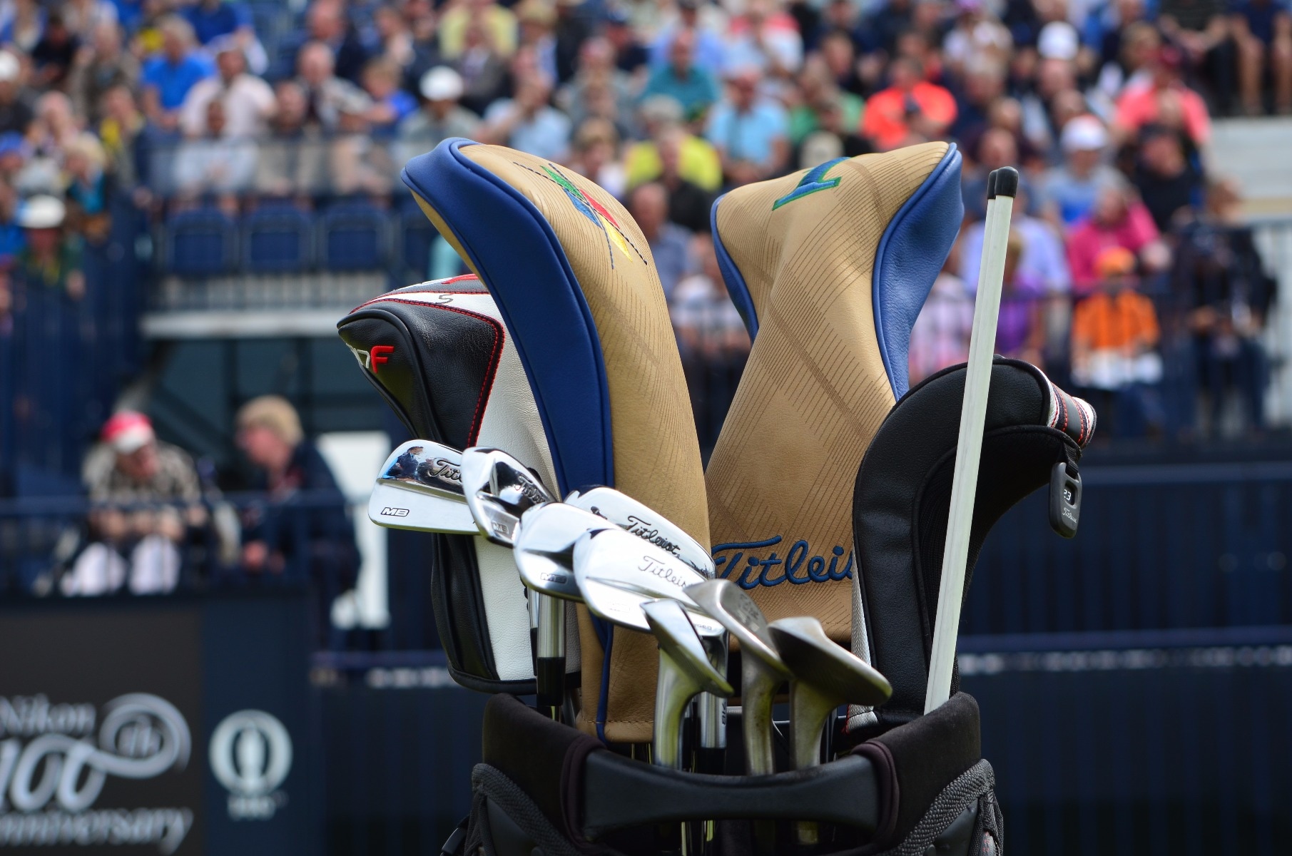 Webb Simpson's bag set up...